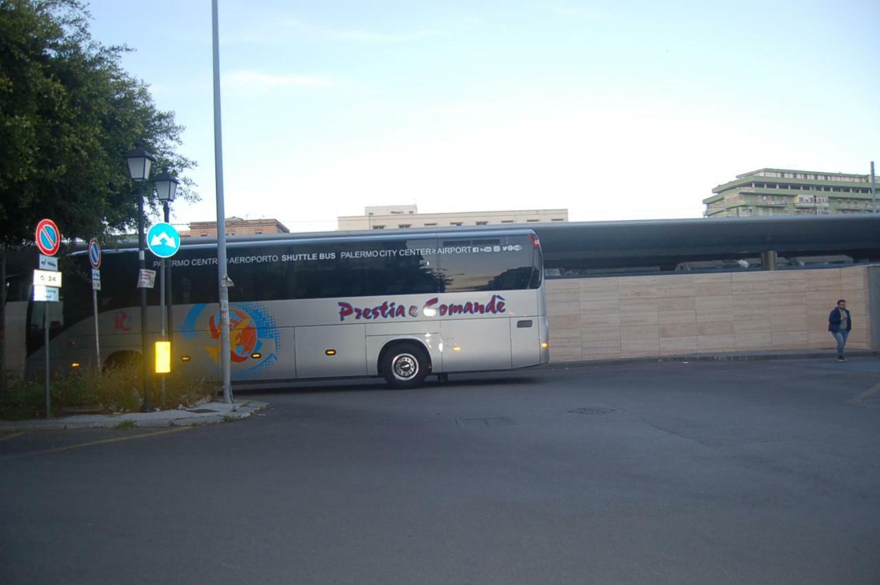 Terminal Bus Cairoli Bed & Breakfast Palermo Exterior photo